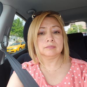 Meet your Posher, Manuela